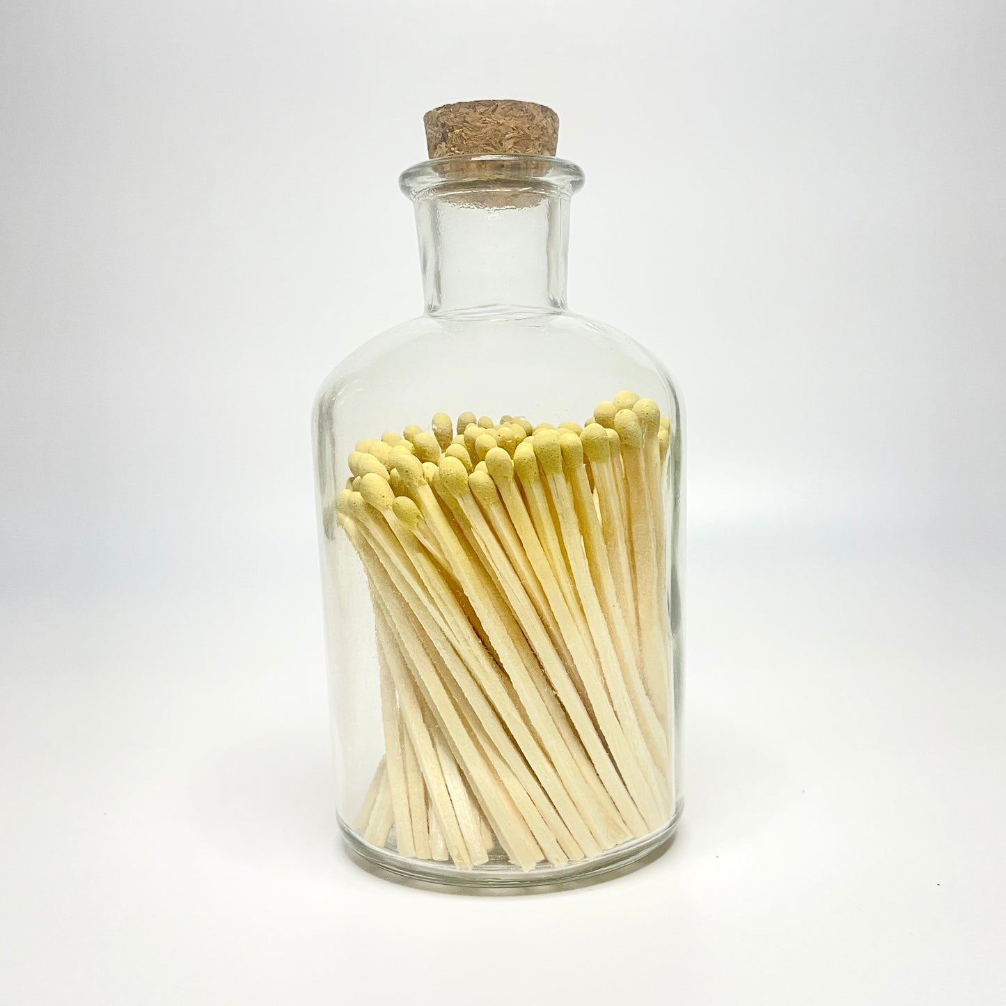Apothecary match bottle filled with 7.5 cm yellow matches. 